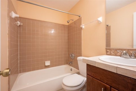 Touwnhouse à louer à Gainesville, Floride: 2 chambres, 86.31 m2 № 2101412 - photo 15