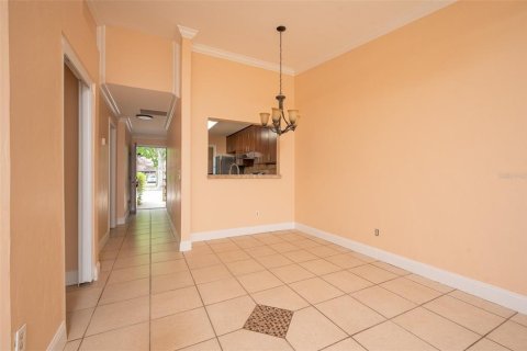 Touwnhouse à louer à Gainesville, Floride: 2 chambres, 86.31 m2 № 2101412 - photo 6