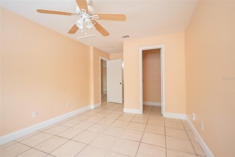 Touwnhouse à louer à Gainesville, Floride: 2 chambres, 86.31 m2 № 2101412 - photo 11