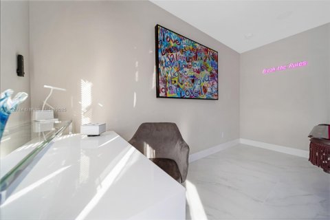 Casa en alquiler en Lauderdale-by-the-Sea, Florida, 4 dormitorios, 257.34 m2 № 2015798 - foto 7