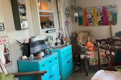 Villa ou maison à vendre à Port St. Lucie, Floride: 4 chambres, 159.79 m2 № 2064918 - photo 24