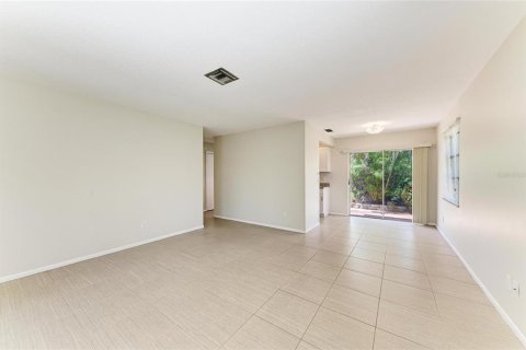 Casa en venta en Sarasota, Florida, 2 dormitorios, 93.65 m2 № 1644025 - foto 28
