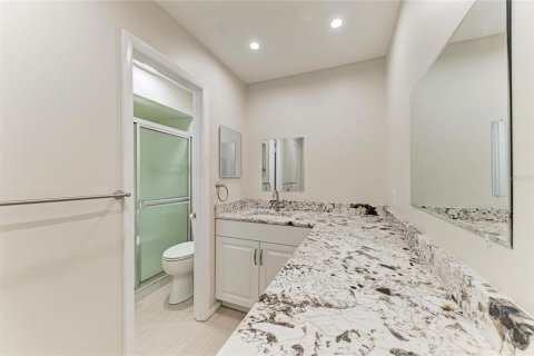 Casa en venta en Sarasota, Florida, 2 dormitorios, 93.65 m2 № 1644025 - foto 15