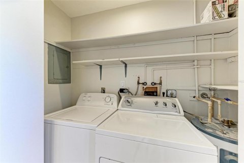 Casa en venta en Sarasota, Florida, 2 dormitorios, 93.65 m2 № 1644025 - foto 20