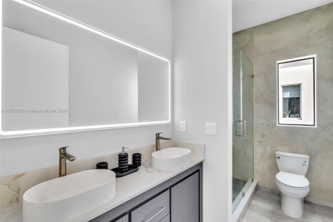 Touwnhouse à vendre à Fort Lauderdale, Floride: 3 chambres, 247.31 m2 № 1463650 - photo 15