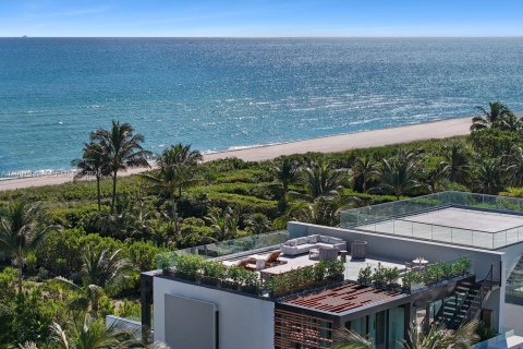 House in Miami Beach, Florida 6 bedrooms, 589.93 sq.m. № 2082053 - photo 2