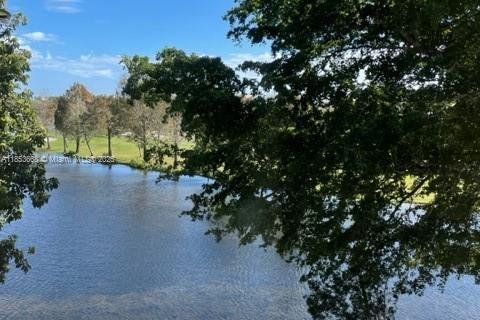 Condo in Davie, Florida, 1 bedroom  № 1871582 - photo 2