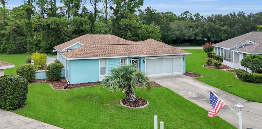 Villa ou maison à Ocala, Floride 3 chambres, 141.86 m2 № 2225513