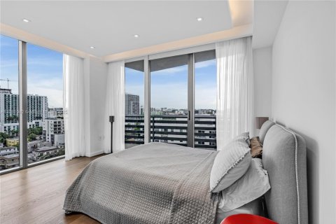 Condominio en alquiler en Miami, Florida, 3 dormitorios, 129.6 m2 № 1974008 - foto 21