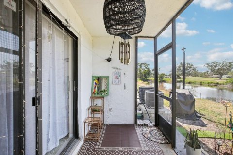 Condominio en venta en Saint Petersburg, Florida, 2 dormitorios, 88.72 m2 № 1669853 - foto 4