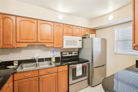 Condominio en venta en Saint Petersburg, Florida, 2 dormitorios, 88.72 m2 № 1669853 - foto 20