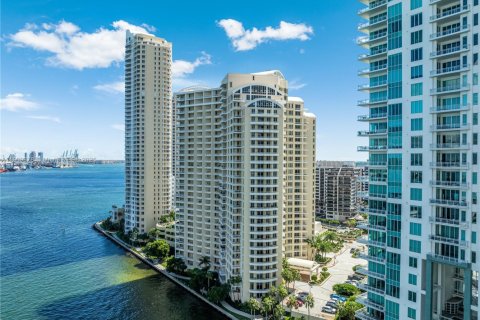 Copropriété à louer à Miami, Floride: 2 chambres, 121.7 m2 № 1965575 - photo 30