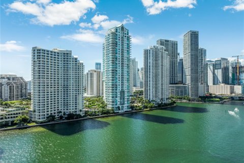 Copropriété à louer à Miami, Floride: 2 chambres, 121.7 m2 № 1965575 - photo 29