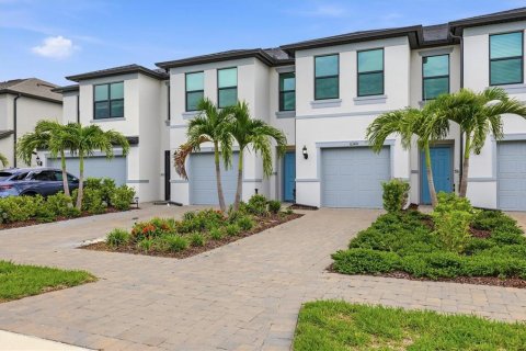 Townhouse in Sarasota, Florida 3 bedrooms, 153.1 sq.m. № 2294855