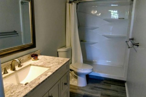 Condo in Palm Harbor, Florida, 2 bedrooms № 2222162 - photo 6