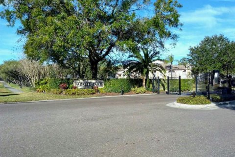 Condo in Palm Harbor, Florida, 2 bedrooms № 2222162 - photo 10