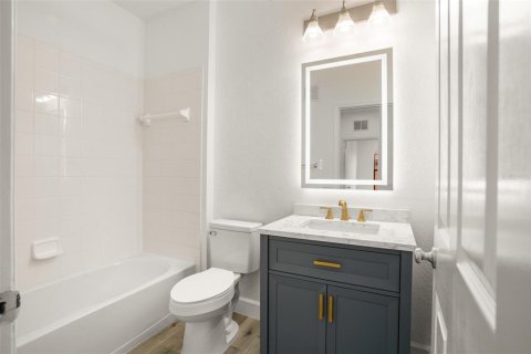 Купить кондоминиум в Орландо, Флорида 4 комнаты, 126.44м2, № 1913259 - фото 26