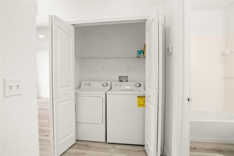 Купить кондоминиум в Орландо, Флорида 4 комнаты, 126.44м2, № 1913259 - фото 28