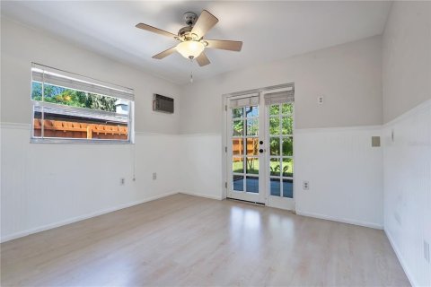Villa ou maison à vendre à Belle Isle, Floride: 3 chambres, 166.85 m2 № 2329587 - photo 14