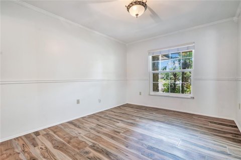 Villa ou maison à vendre à Belle Isle, Floride: 3 chambres, 166.85 m2 № 2329587 - photo 11