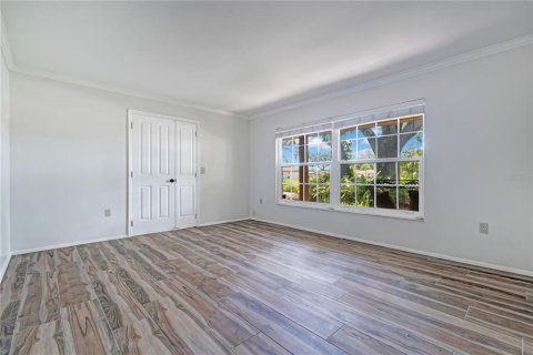 Villa ou maison à vendre à Belle Isle, Floride: 3 chambres, 166.85 m2 № 2329587 - photo 8