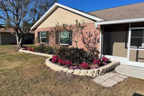 House in Bradenton, Florida 3 bedrooms, 104.05 sq.m. № 1545157 - photo 2