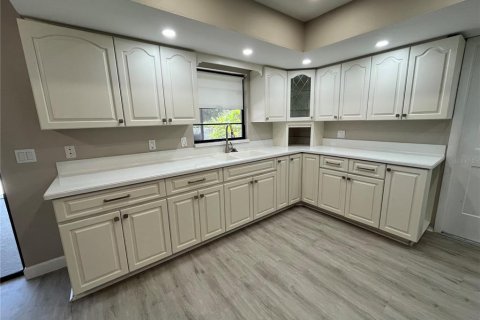 House in Bradenton, Florida 3 bedrooms, 104.05 sq.m. № 1545157 - photo 10