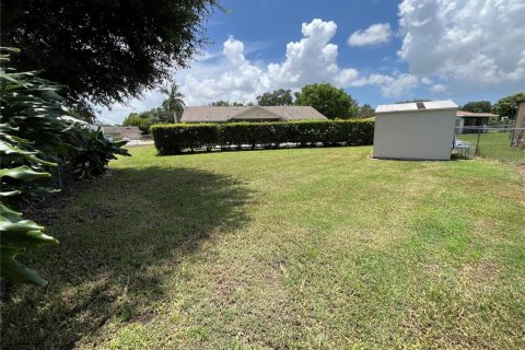 House in Bradenton, Florida 3 bedrooms, 104.05 sq.m. № 1545157 - photo 30