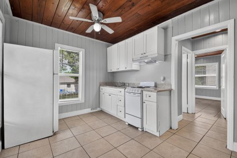 Apartment in West Palm Beach, Florida 2 bedrooms, 83.61 sq.m. № 2382922 - photo 5