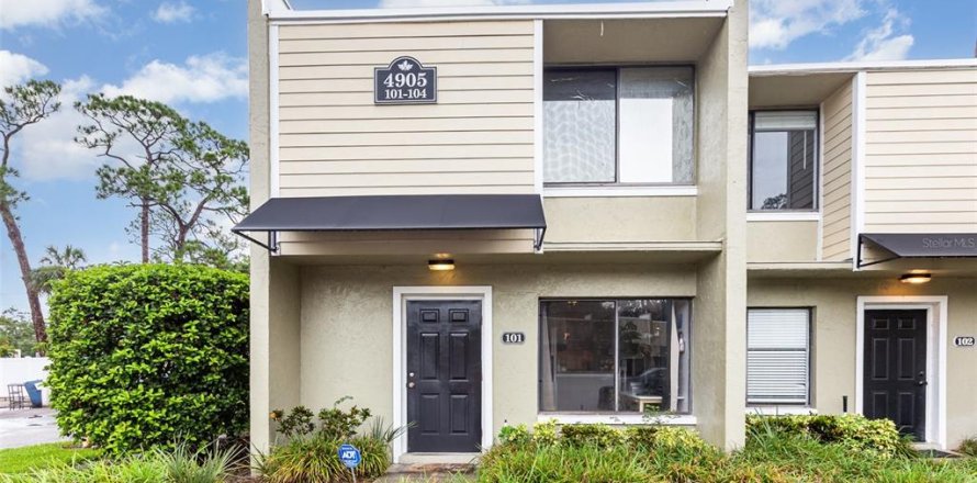 Condo in Bradenton, Florida, 2 bedrooms № 1826973