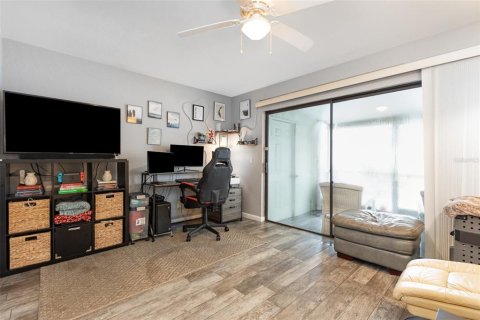 Condo in Bradenton, Florida, 2 bedrooms  № 1826973 - photo 6