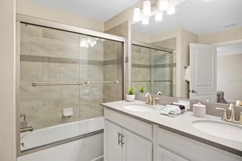 Touwnhouse à vendre à Kissimmee, Floride: 4 chambres, 177.81 m2 № 2380950 - photo 23