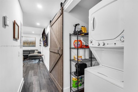 Condominio en venta en Miami, Florida, 2 dormitorios, 100.71 m2 № 1768414 - foto 10