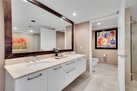 Copropriété à louer à Hollywood, Floride: 3 chambres, 214.42 m2 № 2281201 - photo 25