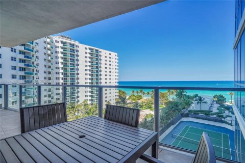 Copropriété à louer à Hollywood, Floride: 3 chambres, 214.42 m2 № 2281201 - photo 5