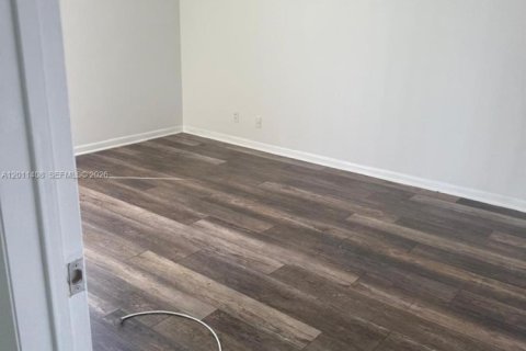 Copropriété à vendre à Oakland Park, Floride: 2 chambres, 85.47 m2 № 2075196 - photo 13