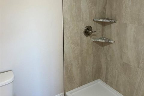 Снять в аренду кондоминиум в Пунта-Горда, Флорида 1 комната, 114.08м2, № 1586597 - фото 15