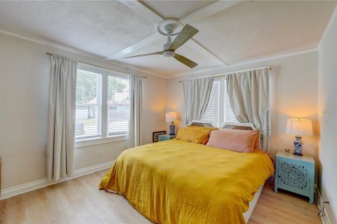 House in Tampa, Florida 3 bedrooms, 117.43 sq.m. № 1773671 - photo 24