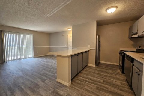 Condo in Tampa, Florida, 1 bedroom № 2306407 - photo 6