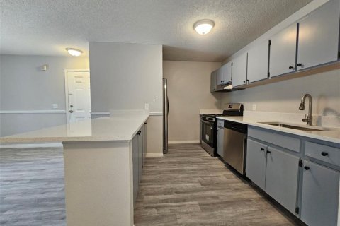 Condo in Tampa, Florida, 1 bedroom № 2306407 - photo 8