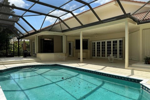 House in Boca Raton, Florida 4 bedrooms, 293.66 sq.m. № 1226831 - photo 1
