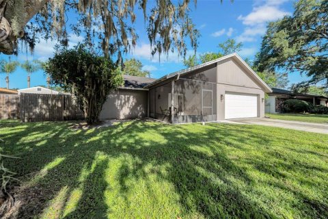 Villa ou maison à vendre à Lutz, Floride: 3 chambres, 160.26 m2 № 1884483 - photo 2