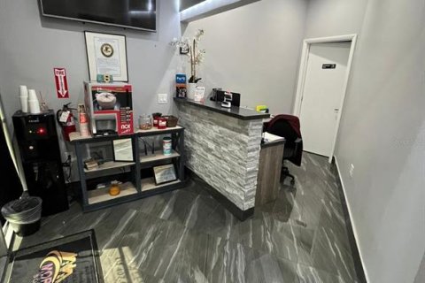Commercial property in Orlando, Florida 196.95 sq.m. № 2098640 - photo 7
