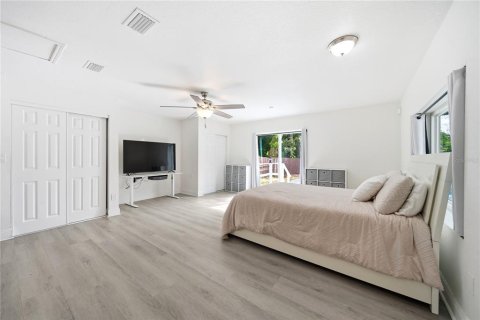 Immobilier commercial à vendre à Orlando, Floride: 181.81 m2 № 2094058 - photo 10
