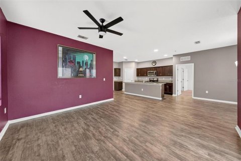 Villa ou maison à vendre à Groveland, Floride: 4 chambres, 169.55 m2 № 2418339 - photo 14