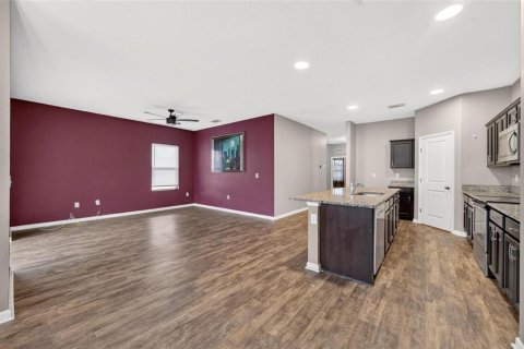 Villa ou maison à vendre à Groveland, Floride: 4 chambres, 169.55 m2 № 2418339 - photo 12