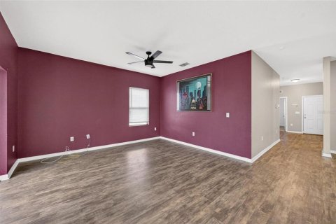 Villa ou maison à vendre à Groveland, Floride: 4 chambres, 169.55 m2 № 2418339 - photo 13