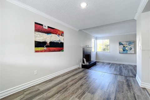 Casa en venta en Longwood, Florida, 4 dormitorios, 198.81 m2 № 1746658 - foto 27