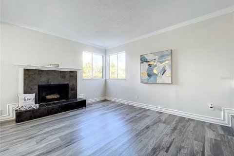 Casa en venta en Longwood, Florida, 4 dormitorios, 198.81 m2 № 1746658 - foto 21