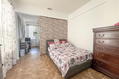 Villa ou maison à louer à Land O' Lakes, Floride: 5 chambres, 243.5 m2 № 1813665 - photo 6